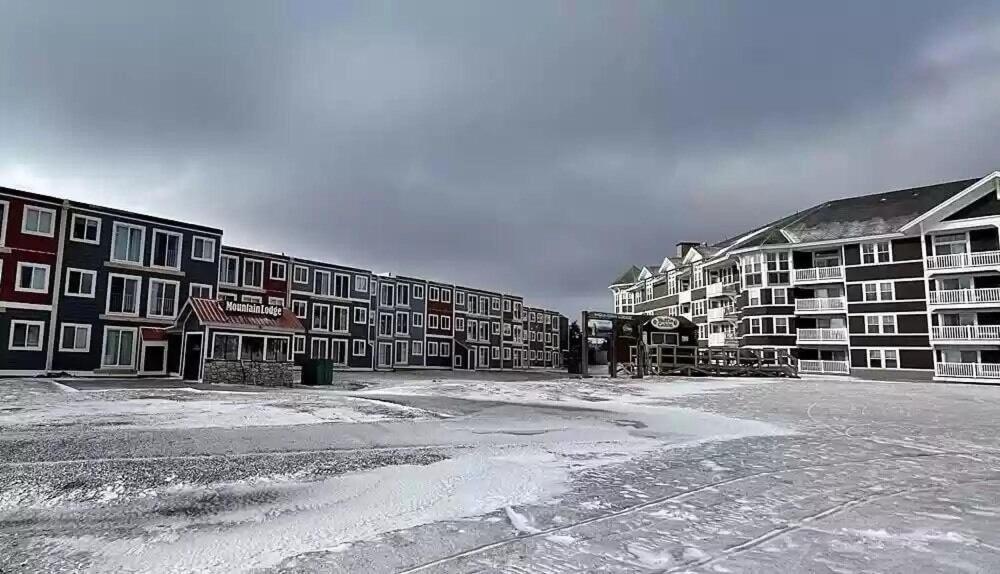 Enjoy The Long Range View, Ski In N Out Top Of The Mountain Condo Snowshoe Bagian luar foto